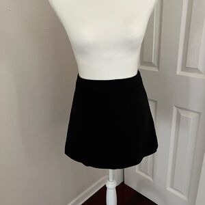 EUC MINI Skirt EXPRESS Sz 2
